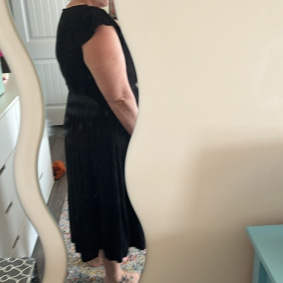 Black dress XL never worn stretchy - Picture 11 of 13